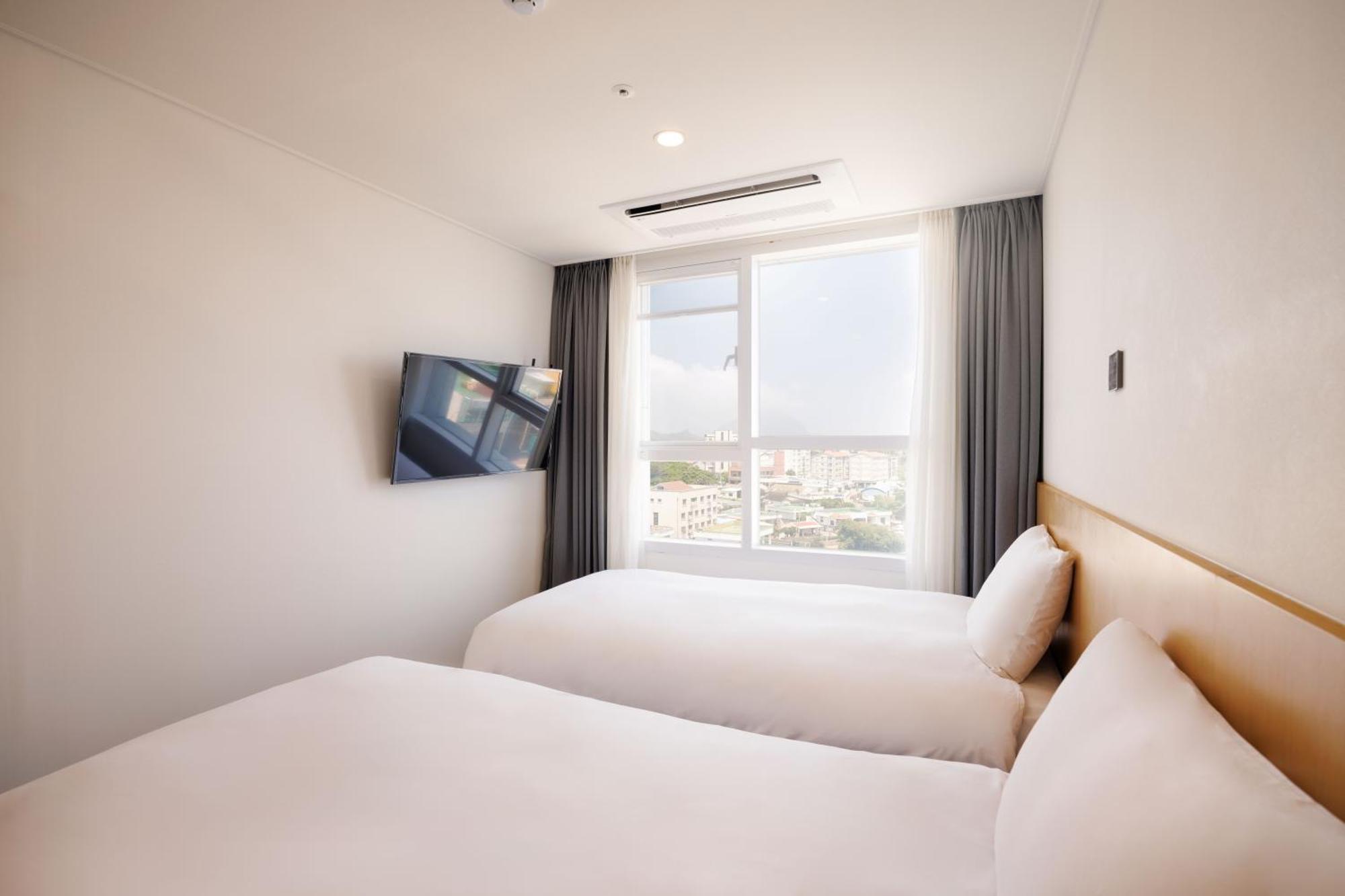 Kenny Stay Jeju Mosulpo Seogwipo Exterior foto